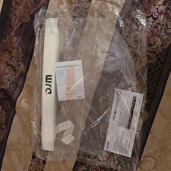 5/$25 New Djm 4.0 Adjustable Padded Face Shield - Picture 1 of 6